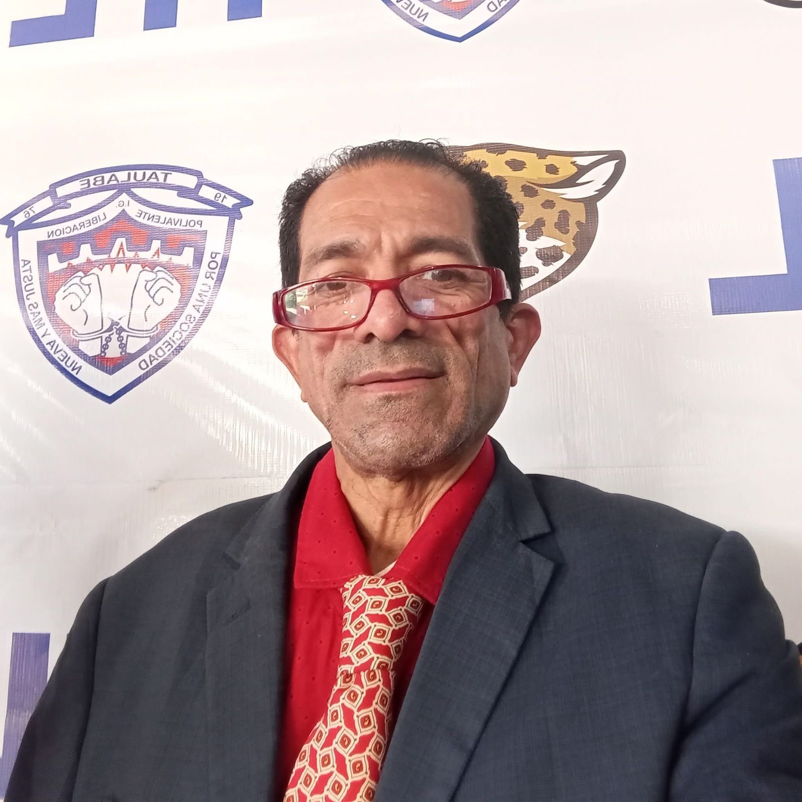 Carlos Arturo Morales123.jpg